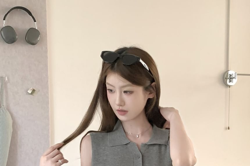 Half-Buttoned Collared Plain Knit Tank