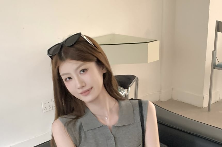 Half-Buttoned Collared Plain Knit Tank