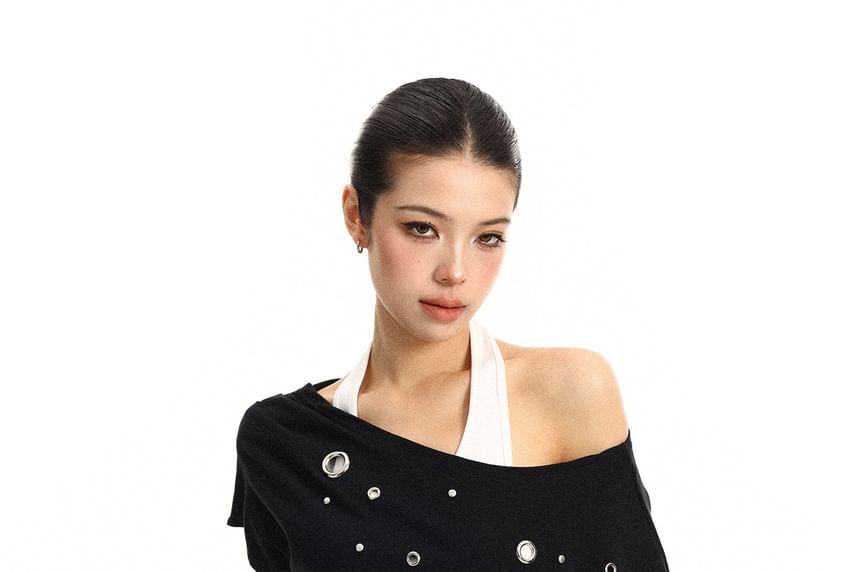 Mock Two-Piece Halter Neck Off-Shoulder Grommet Crop Tee