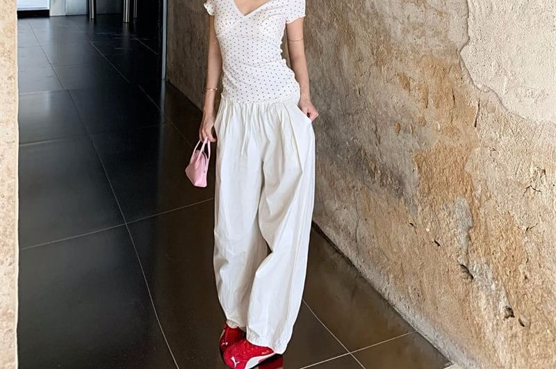 Panel Lace V-Neck Short Sleeve Tee