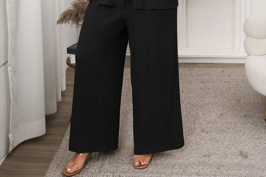 Plus Size Set: V-Neck Blouse and Wide Leg Pants, Short Sleeves