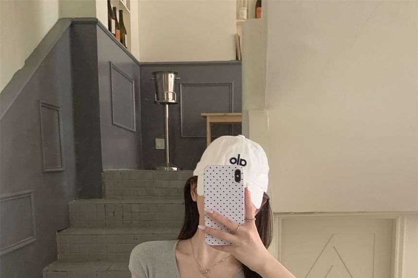Round Neck Ribbed Knit Short-Sleeve Top