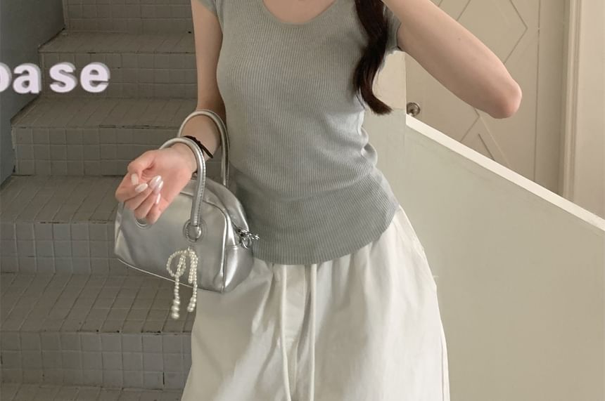 Round Neck Ribbed Knit Short-Sleeve Top