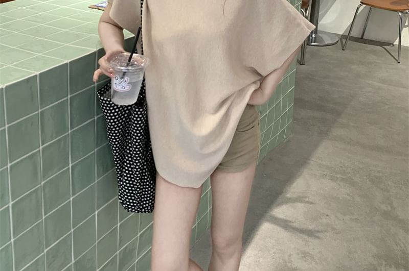 Short Off-Shoulder Knit Top