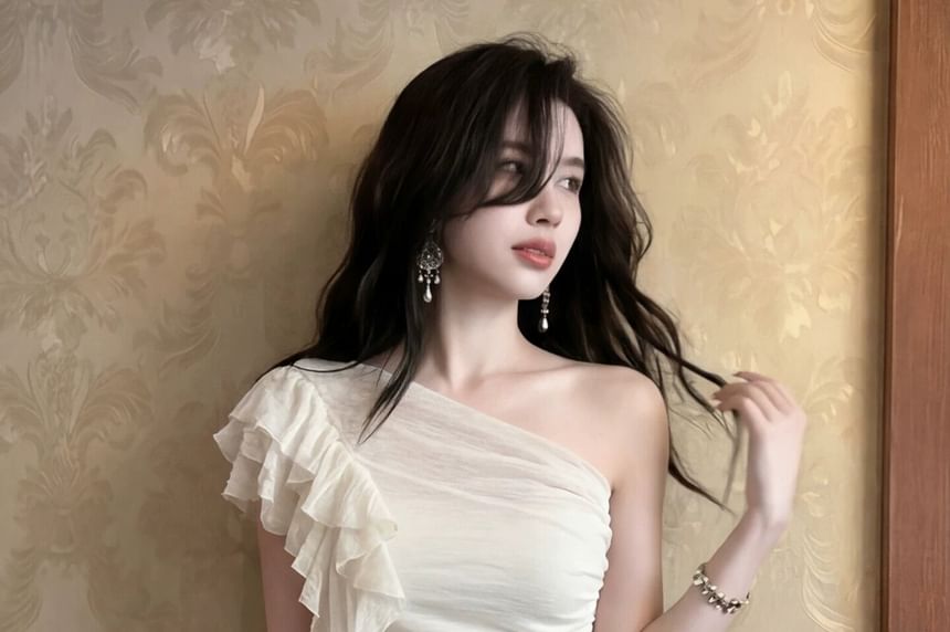 One-Shoulder Asymmetrical Ruffle Ruched Top