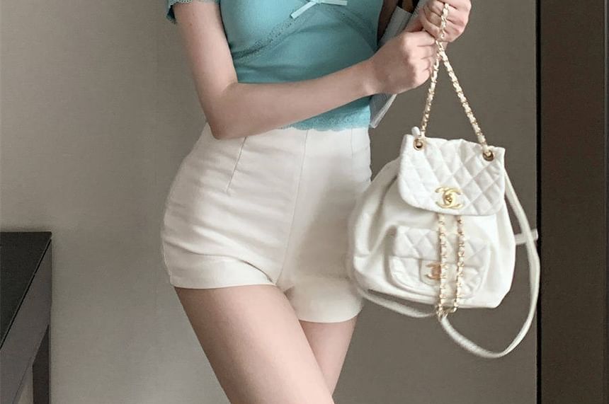 Lace Trim Halter V-Neck Crop Tee