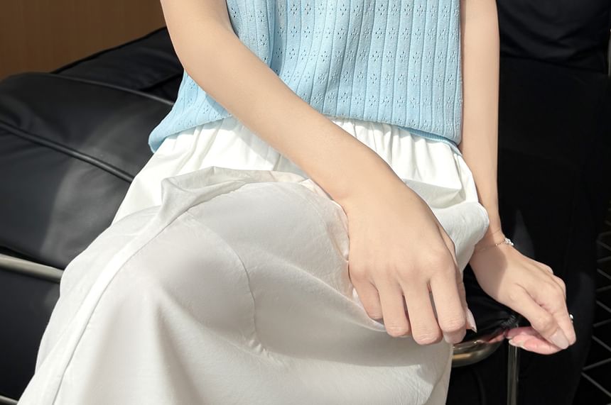 Pointelle Ribbed Round Neck Knit Tee