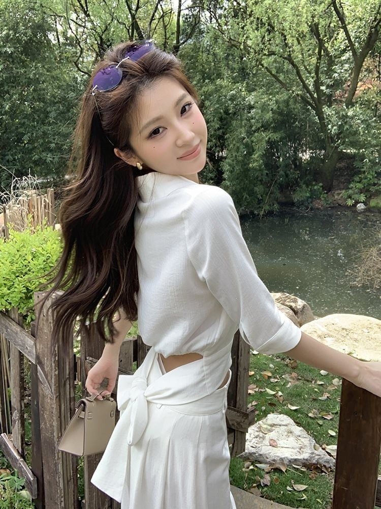V-Neck Collared Tie Back Crop Blouse & Wide Leg Pants Set