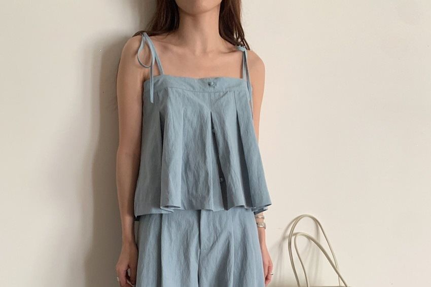 Pleated Flowy Crop Camisole & Wide Leg Pants Set