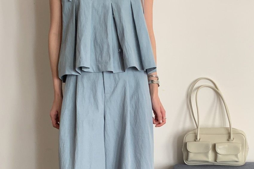 Pleated Flowy Crop Camisole & Wide Leg Pants Set