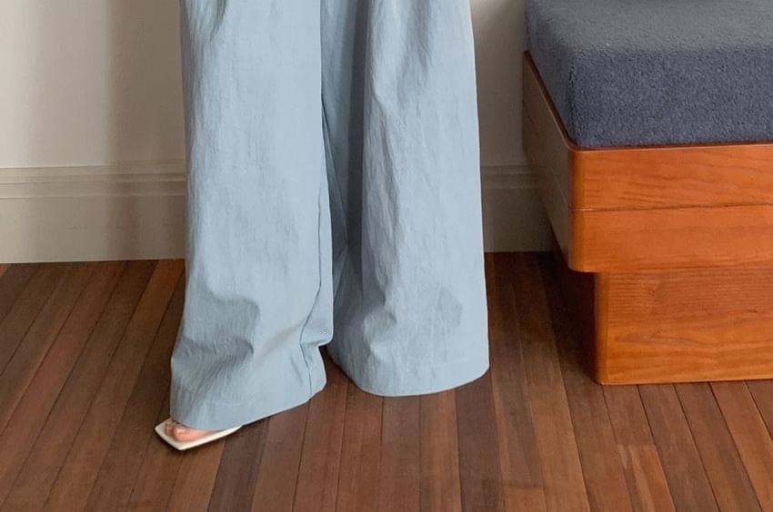 Pleated Flowy Crop Camisole & Wide Leg Pants Set