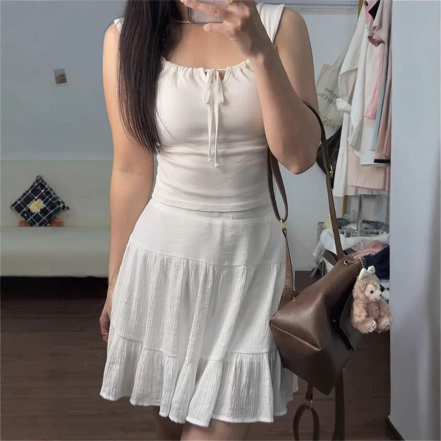 Square Neck Tie Front Crop Top