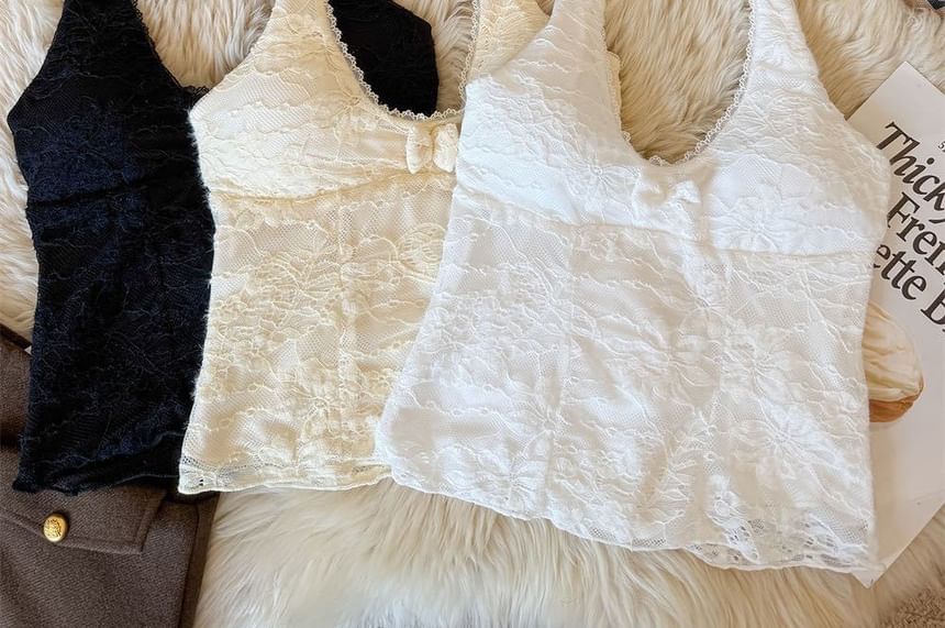 Halter Scoop Neck Lace Panel Top