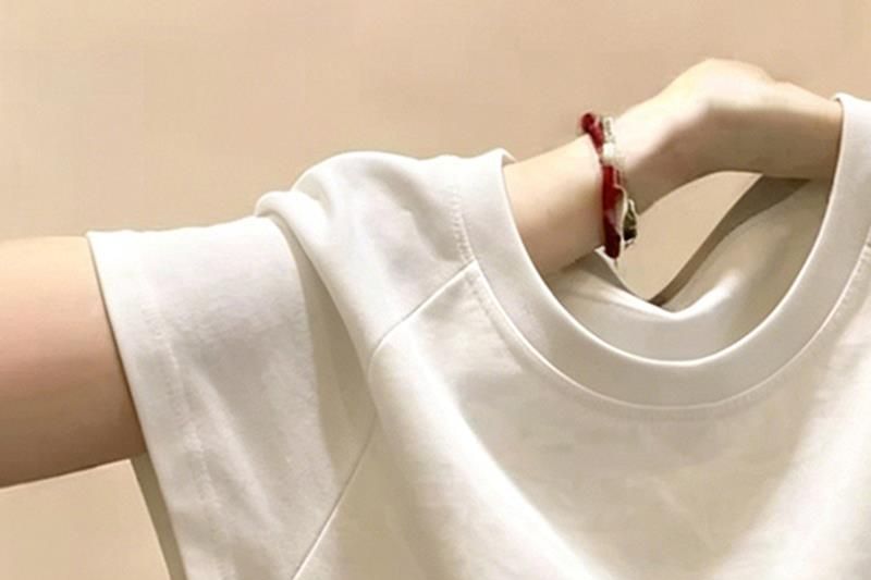 Side Button Crewneck Short Sleeve Crop Tee