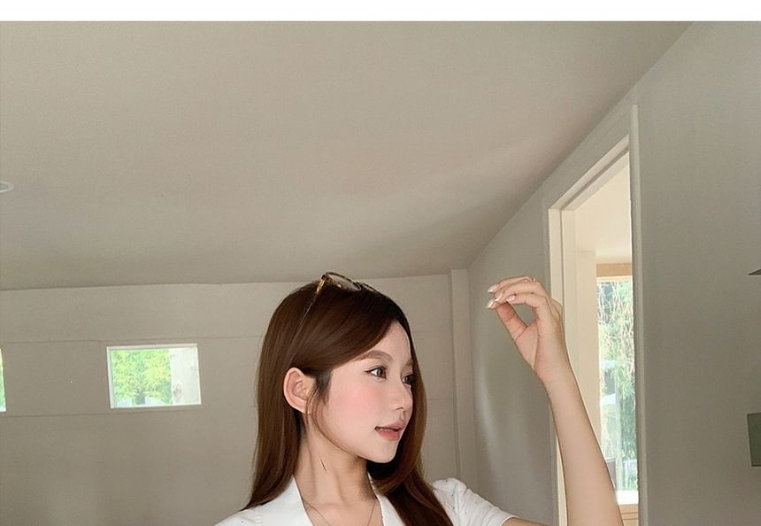 V-Neck Short Sleeve Crop Tee