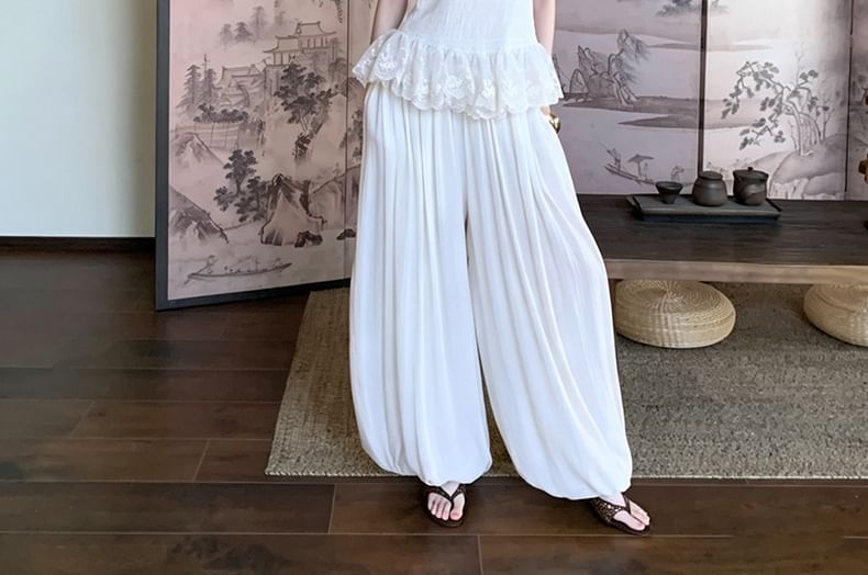 Smocked Peplum Lace Camisole & High-Waist Baggy Pants