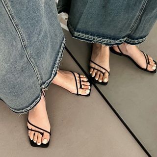 Strappy Thong Sandals - Minimal