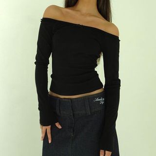 Off-Shoulder Lace-Trim Slim Fit Long Sleeve Top