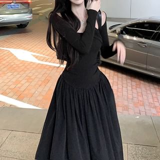 Cold-Shoulder Long-Sleeve A-Line Maxi Dress
