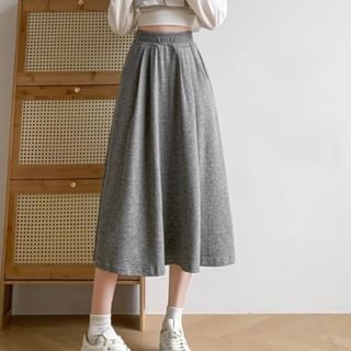 Classic A-Line Midi Skirt with Smooth Waistband
