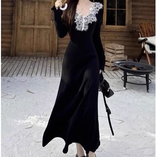 V-Neck Lace Panel Maxi Mermaid Dress with Long Sleeves