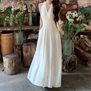 Sleeveless Halter Plain Maxi A-Line Dress