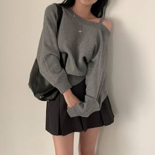 Cold Shoulder Plain Knit Pullover Sweater
