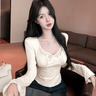V-Neck Long Sleeve Lace Trim Crop Top