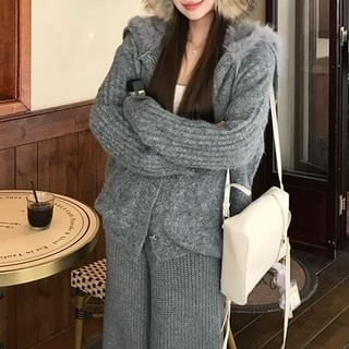 Plain Fluffy Trim Cable-Knit Cardigan