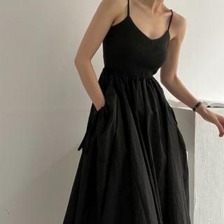 Spaghetti Strap Scoop Neck Plain Maxi A-Line Dress