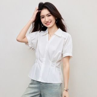 Short Sleeve Collared Button Blouse