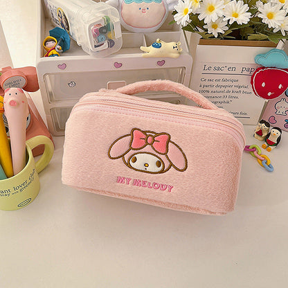 Trousse de maquillage en peluche grande capacité