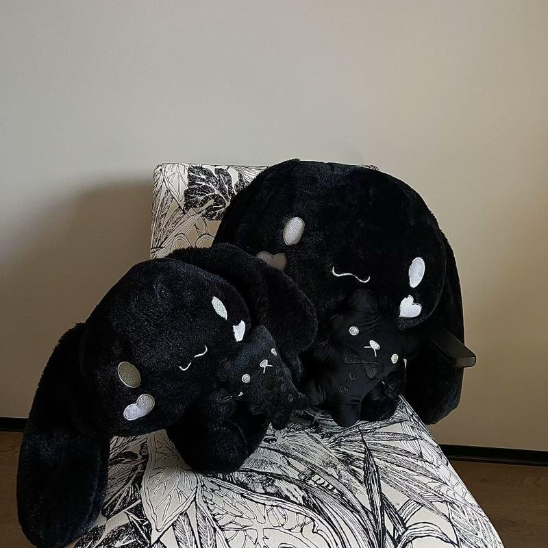 Black Plush Cinnamoroll