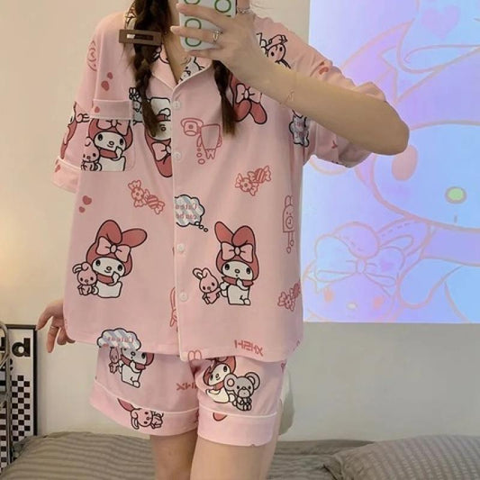Gemütliches Anime-Pyjama-Set SK402