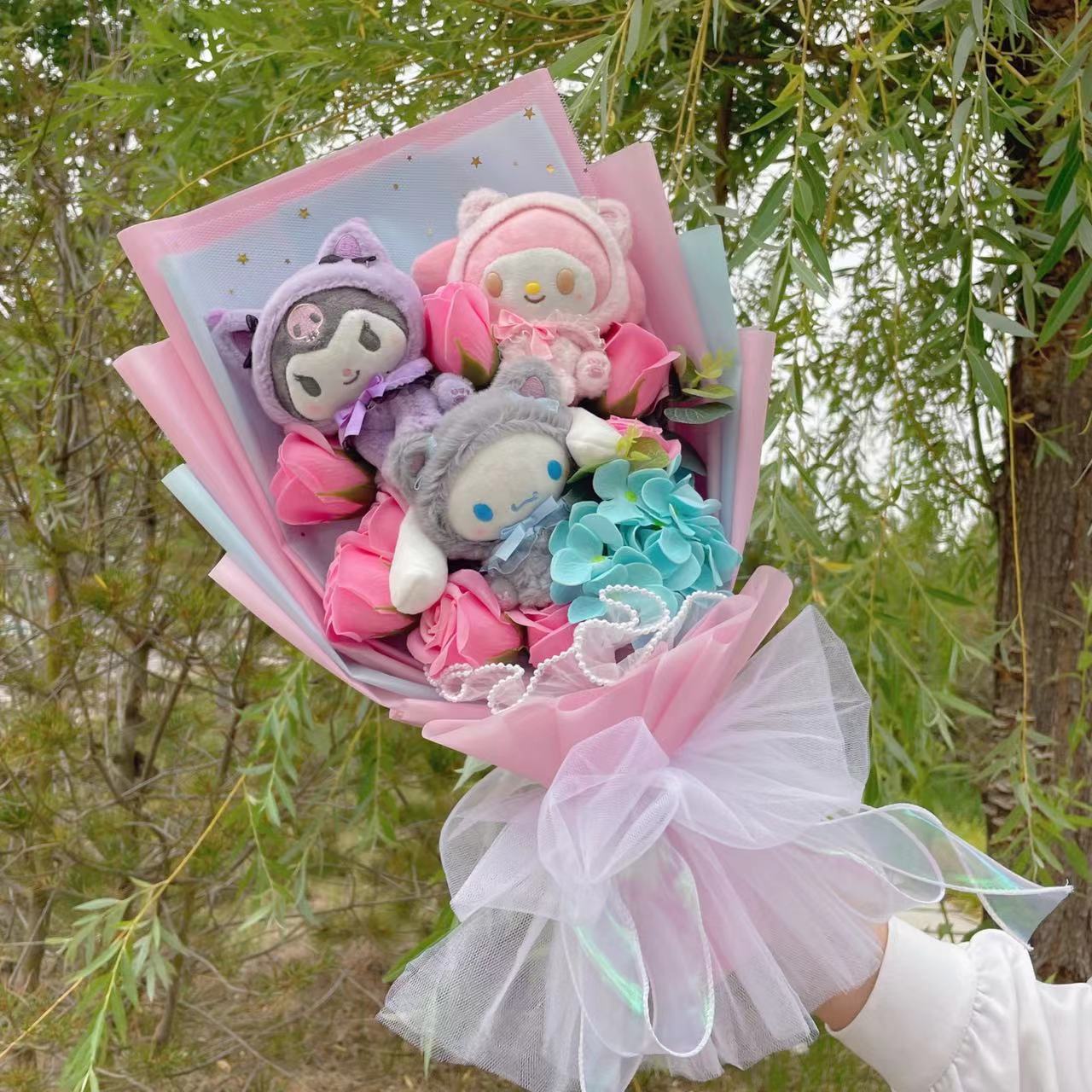 Bouquet de fleurs en peluche de dessin animé