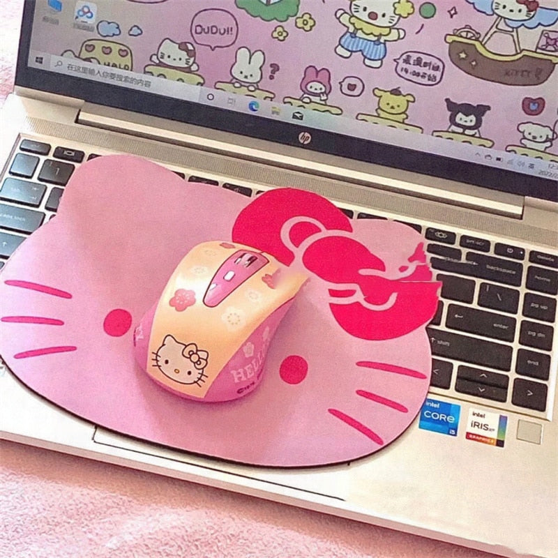 Mouse Pad Smol Kitty
