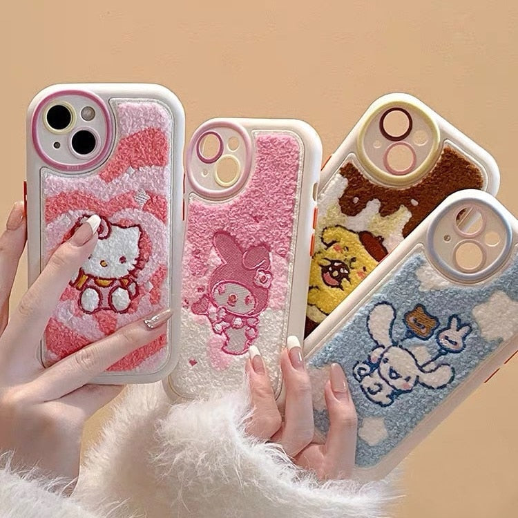 Süße iPhone-Hülle mit Anime-Stickerei