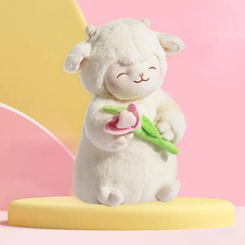 Poupée en peluche représentant un mouton tenant une fleur de tulipe - Lovesickdoe