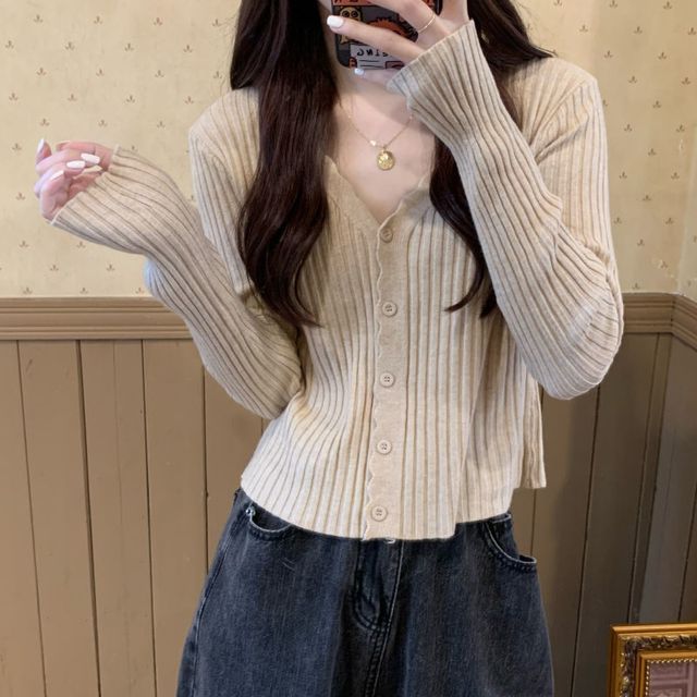 V-Neck Ribbed Knit Cardigan