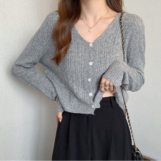 Long-Sleeve V-Neck Solid Crop Sweater
