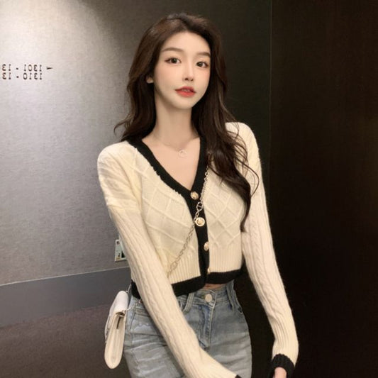 Contrast Trim V-Neck Cropped Cardigan