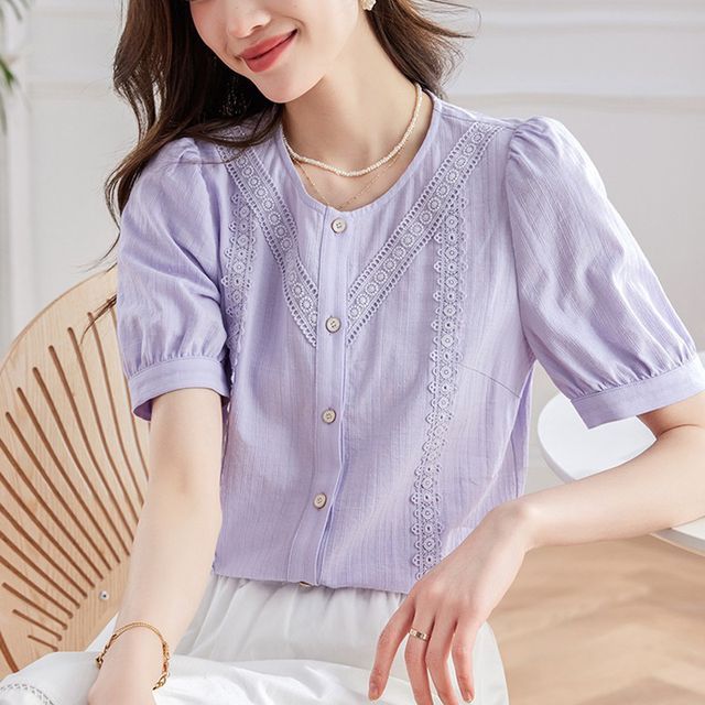 Round Neck Lace Panel Short Sleeve Blouse