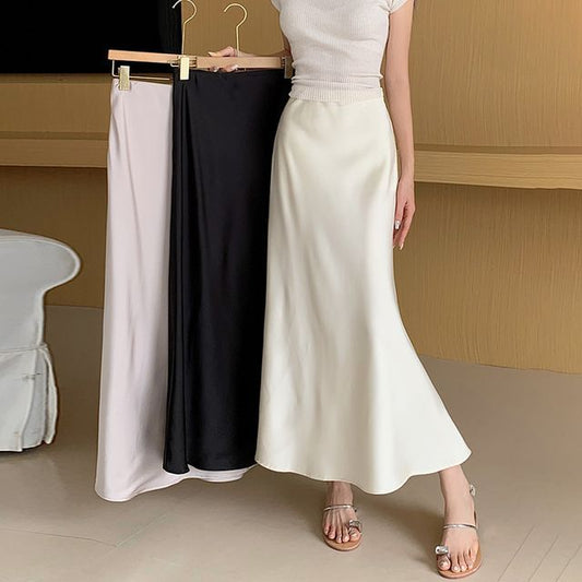 Elevated Waistline Solid Color Long Fish-Tail Midi Skirt