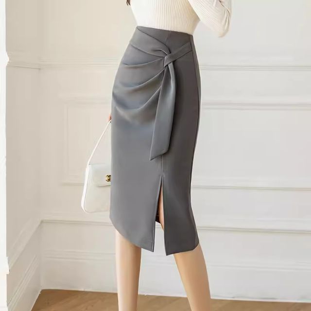 Elevated Rise Solid Ruched Pencil Midi Skirt