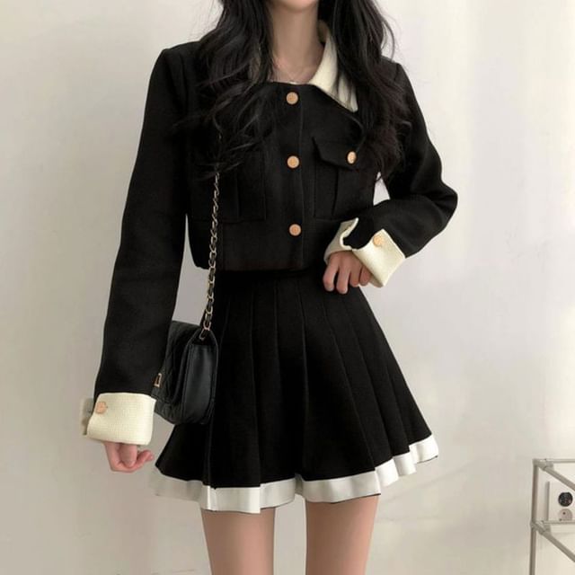 Contrast Collar Crop Jacket and Pleated Mini Skirt Set