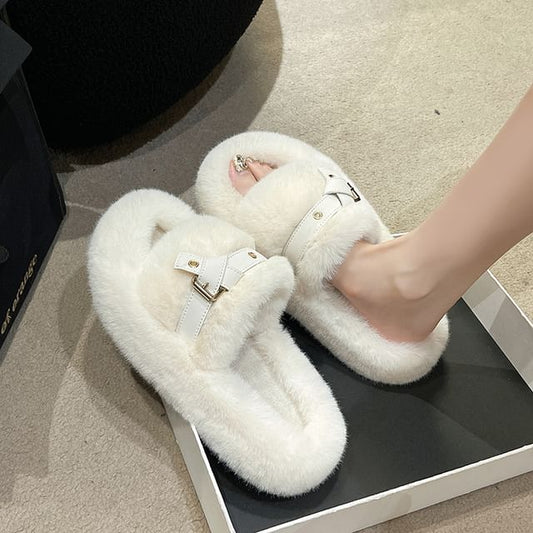 Buckled Fluffy Platform Slide Sandals