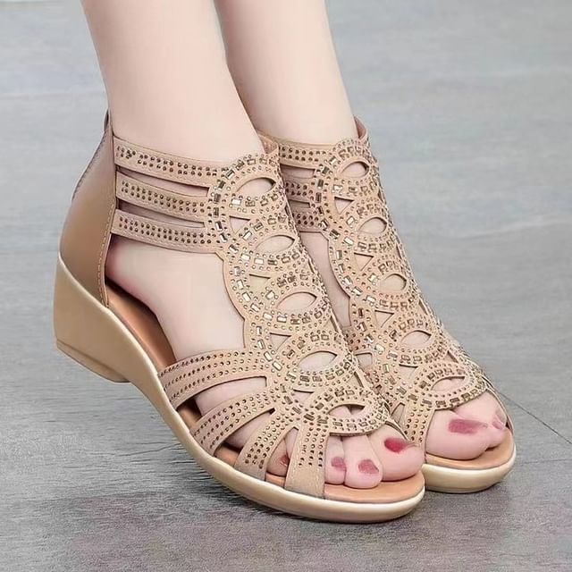 Low Heel Glitter Perforated Sandals