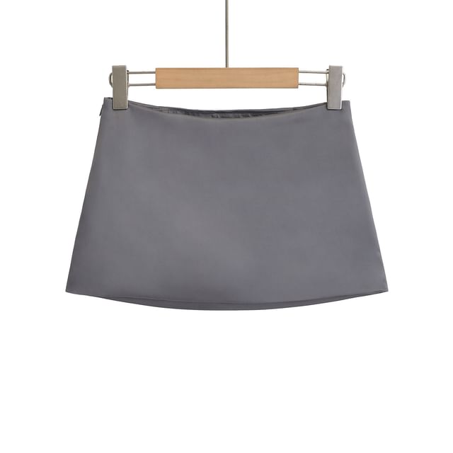 Sleek Satin Mini Pencil Skirt with Low Rise Waist