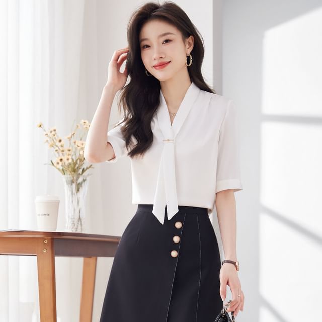 V-Neck Short Sleeve Blouse with A-Line Skirt Outfit
