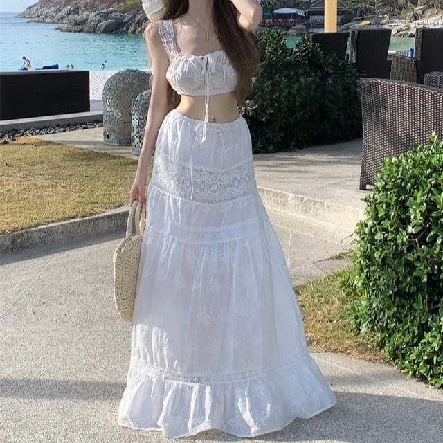 Lace Panel Crop Top with Elastic Waist Maxi Skirt